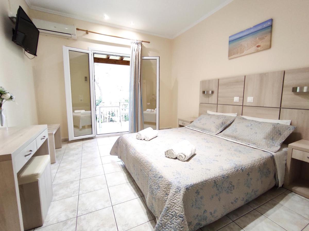 Villa Eleni - Studios Liapádesz Kültér fotó