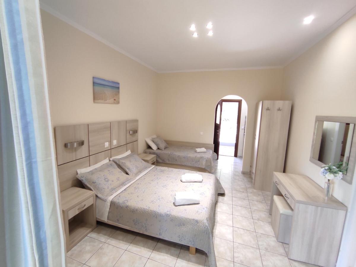 Villa Eleni - Studios Liapádesz Kültér fotó